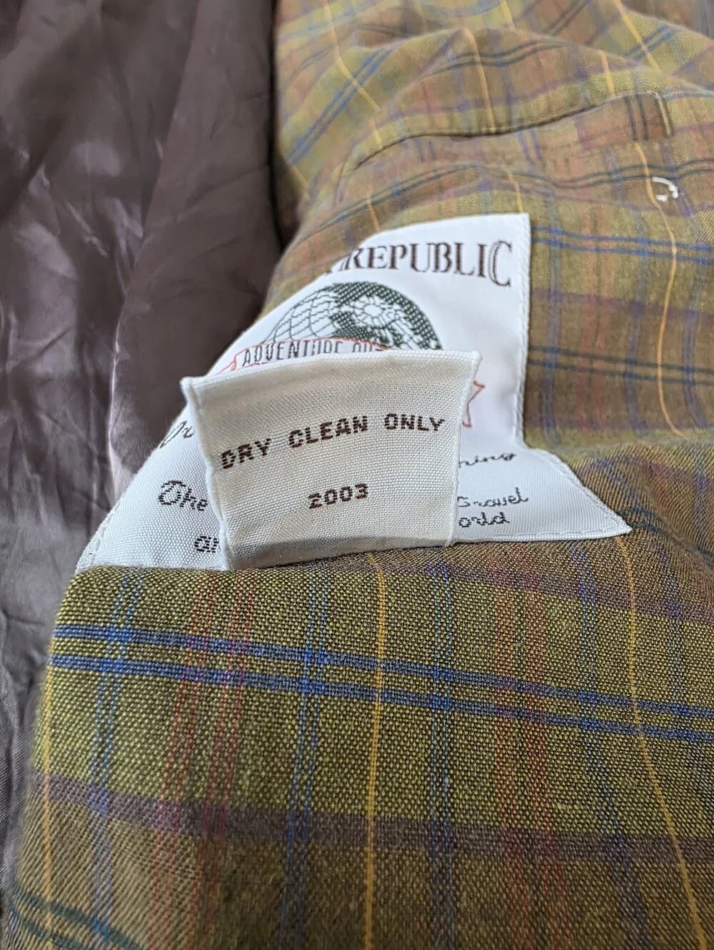 VTG 2003 Banana Republic Classic Lightweight Plaid Cotton Blazer/Sports Coat. S